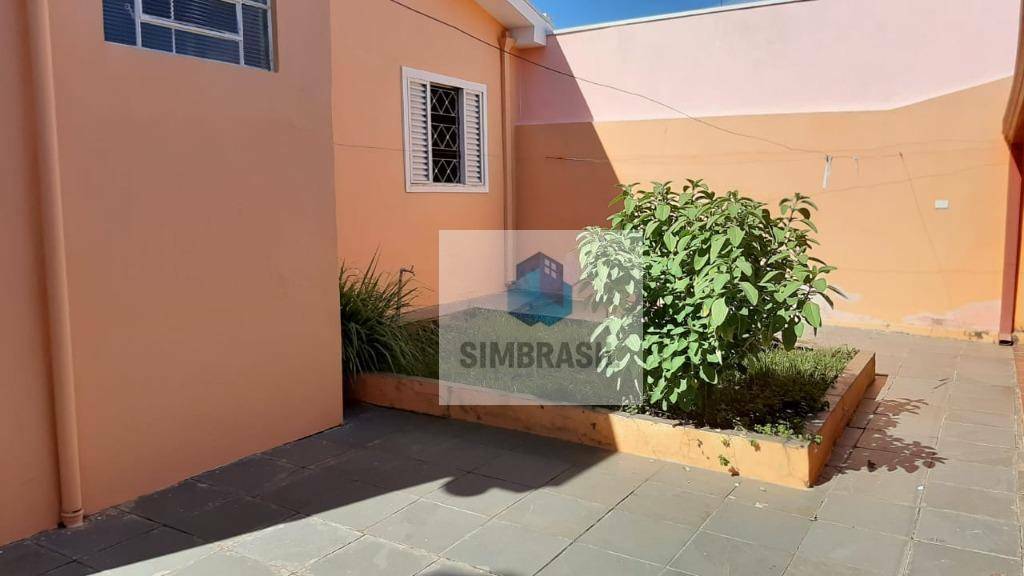 Casa à venda com 3 quartos, 155m² - Foto 4