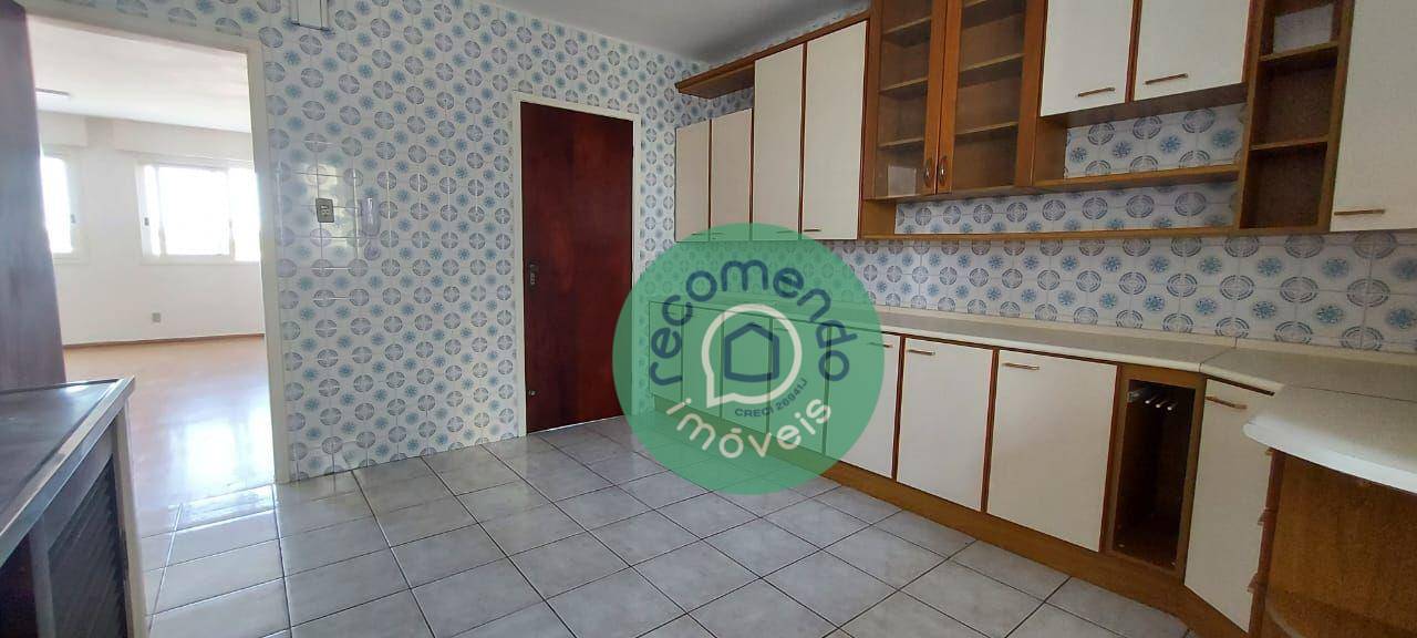 Apartamento à venda com 3 quartos, 113m² - Foto 10