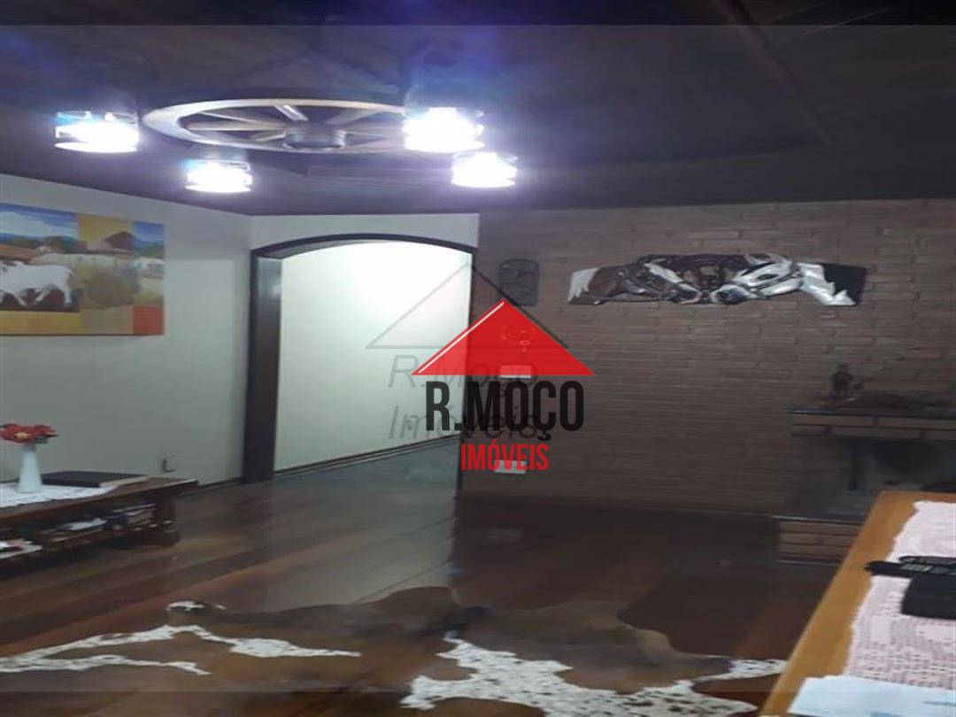 Sobrado à venda com 3 quartos, 250m² - Foto 6