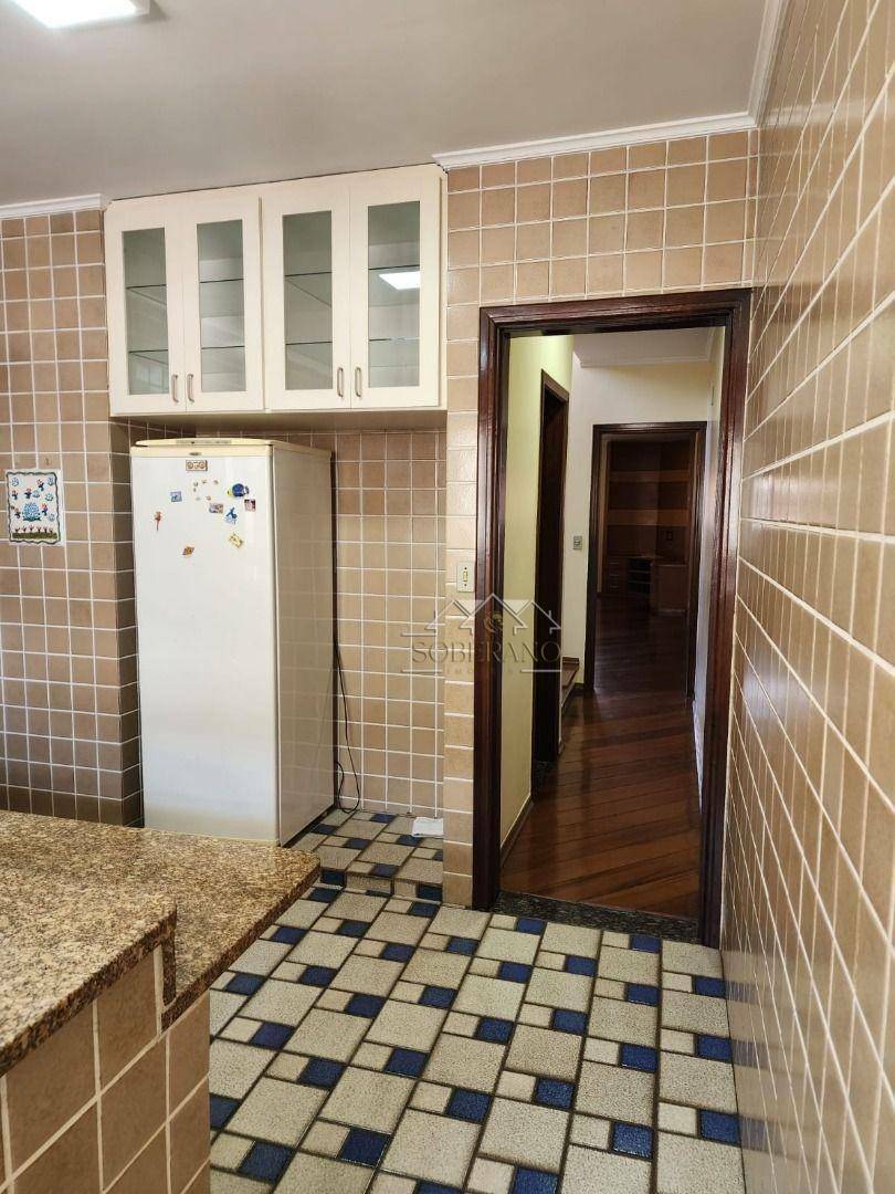 Sobrado à venda e aluguel com 3 quartos, 202m² - Foto 87