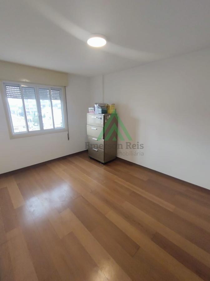 Apartamento à venda com 2 quartos, 70m² - Foto 7