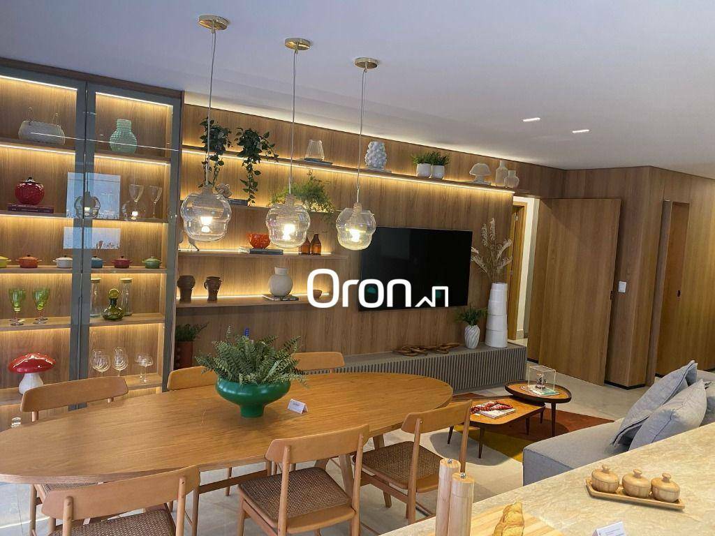 Apartamento à venda com 4 quartos, 221m² - Foto 1