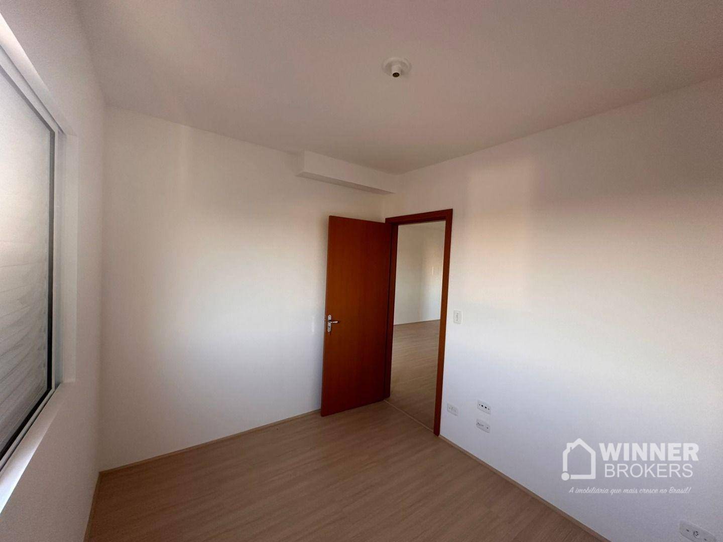 Apartamento à venda com 2 quartos, 55m² - Foto 11