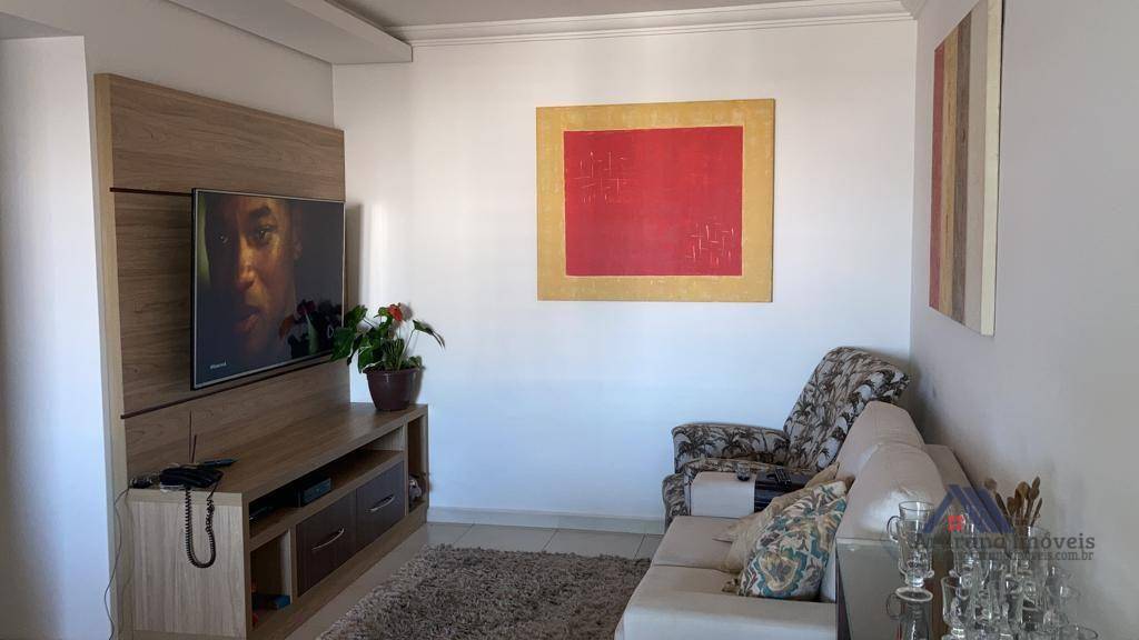 Apartamento à venda com 3 quartos, 106m² - Foto 10