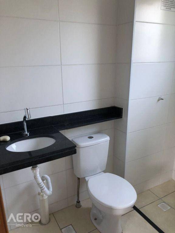 Apartamento à venda com 2 quartos, 43m² - Foto 15