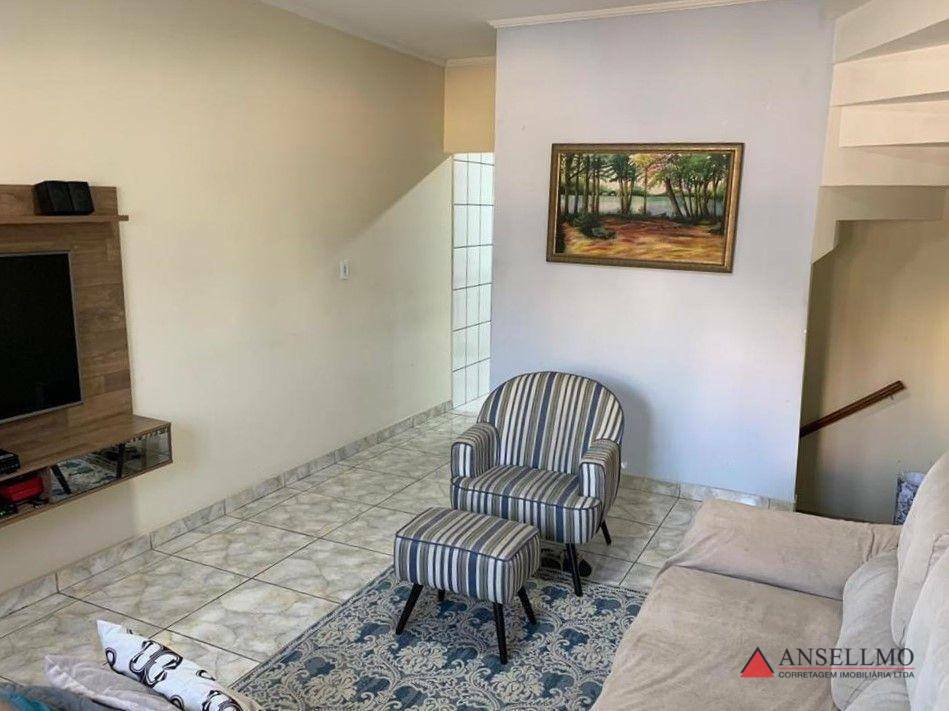 Sobrado à venda com 2 quartos, 129m² - Foto 4