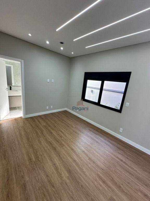 Casa à venda com 3 quartos, 192m² - Foto 14
