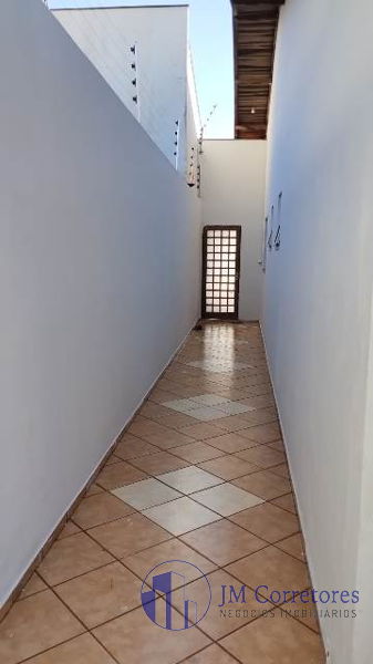 Casa à venda com 3 quartos, 330m² - Foto 26