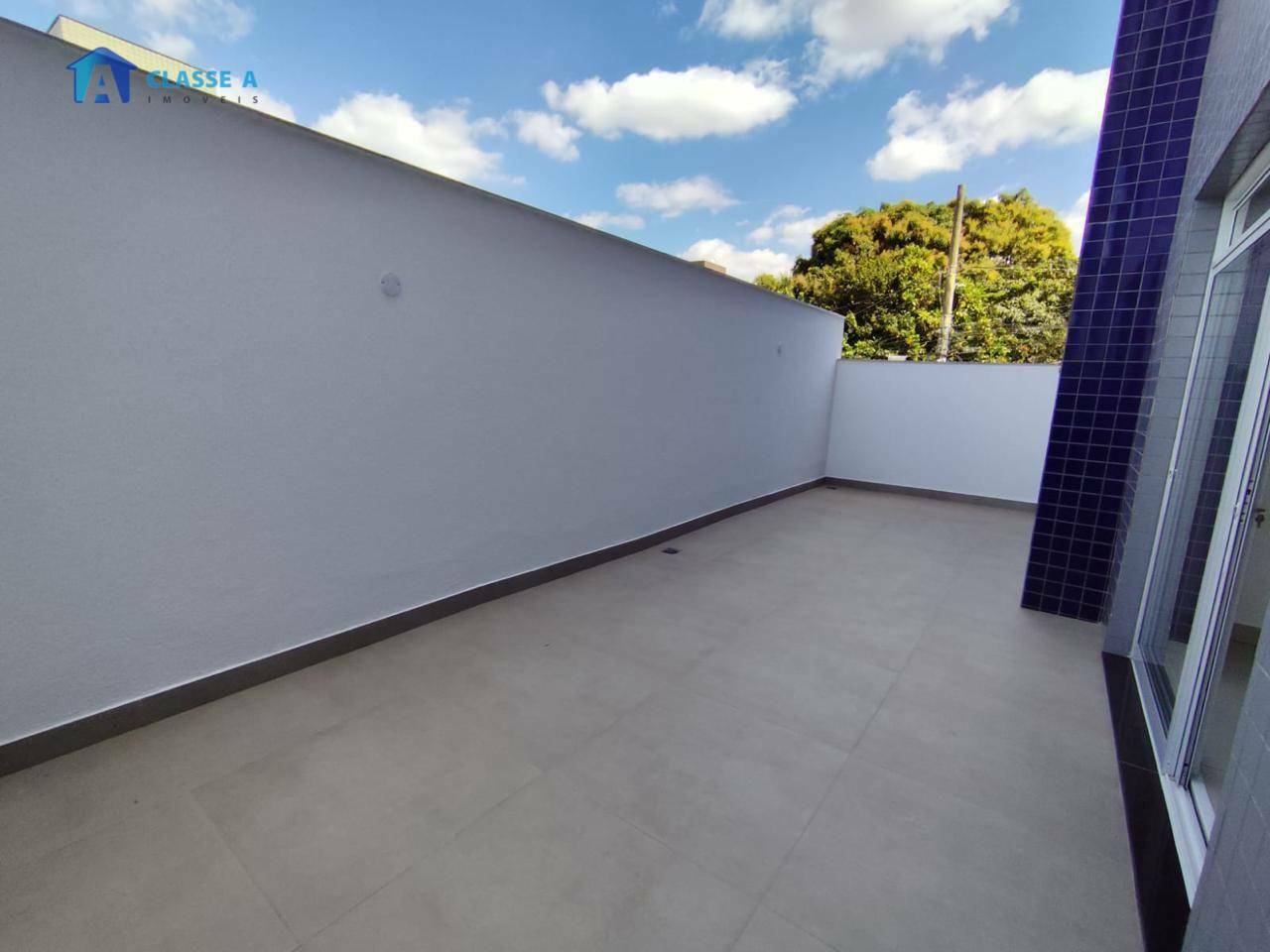 Apartamento à venda com 2 quartos, 90m² - Foto 4