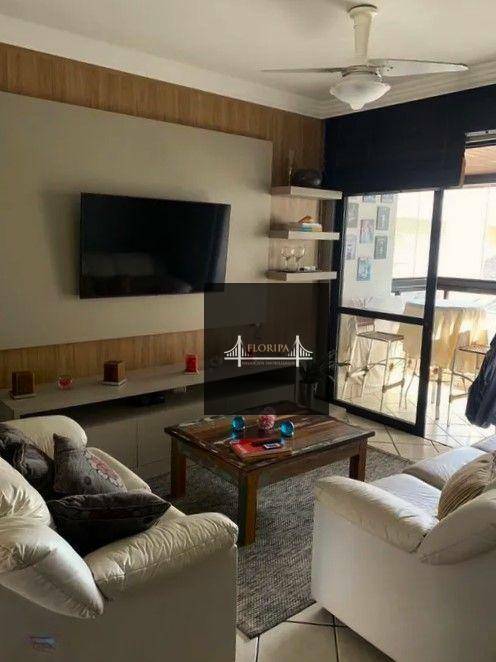 Apartamento à venda com 3 quartos, 80m² - Foto 3