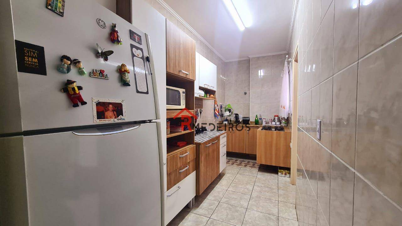 Apartamento à venda com 1 quarto, 60m² - Foto 10