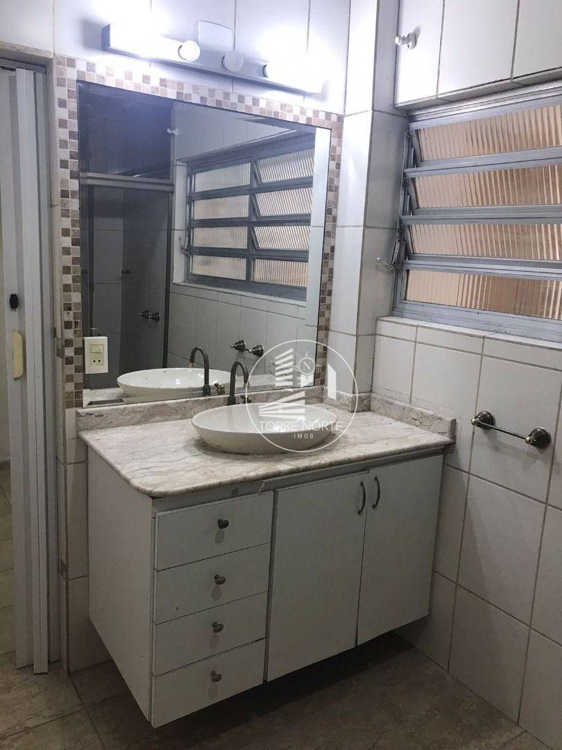 Apartamento à venda com 3 quartos, 169m² - Foto 31