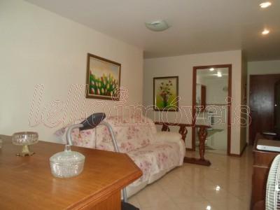 Apartamento para alugar com 3 quartos, 132m² - Foto 1