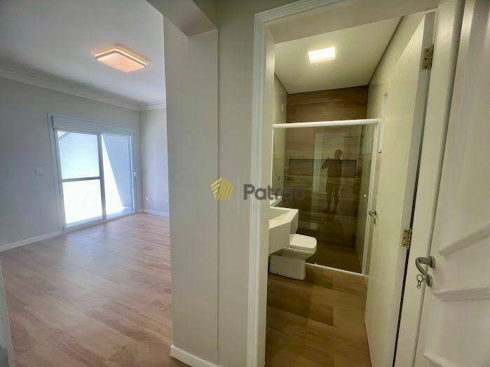 Sobrado à venda com 3 quartos, 244m² - Foto 26