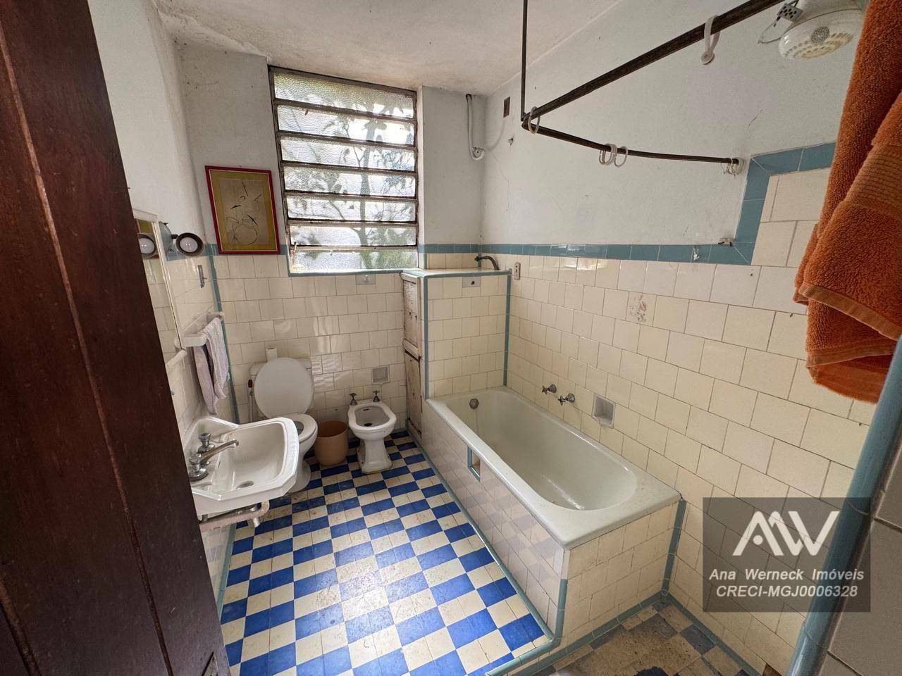 Chácara à venda com 8 quartos, 600m² - Foto 9