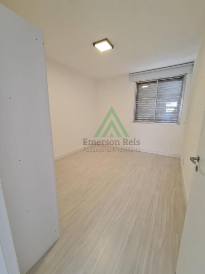 Apartamento à venda com 2 quartos, 75m² - Foto 17