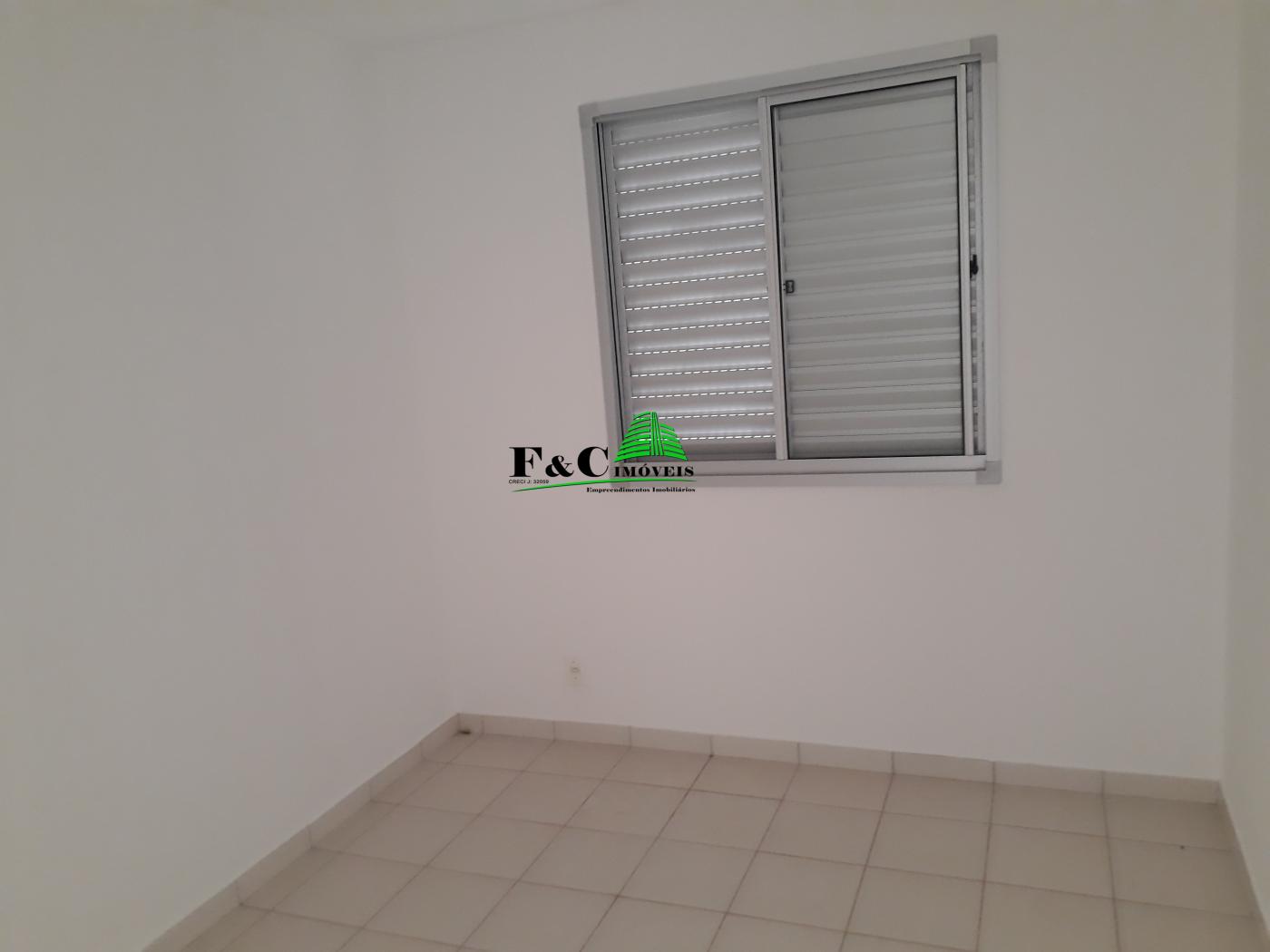 Apartamento à venda com 2 quartos - Foto 2