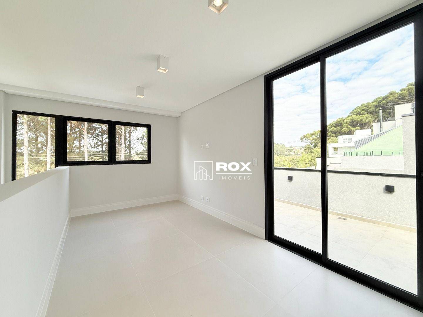 Casa de Condomínio à venda com 4 quartos, 190m² - Foto 33