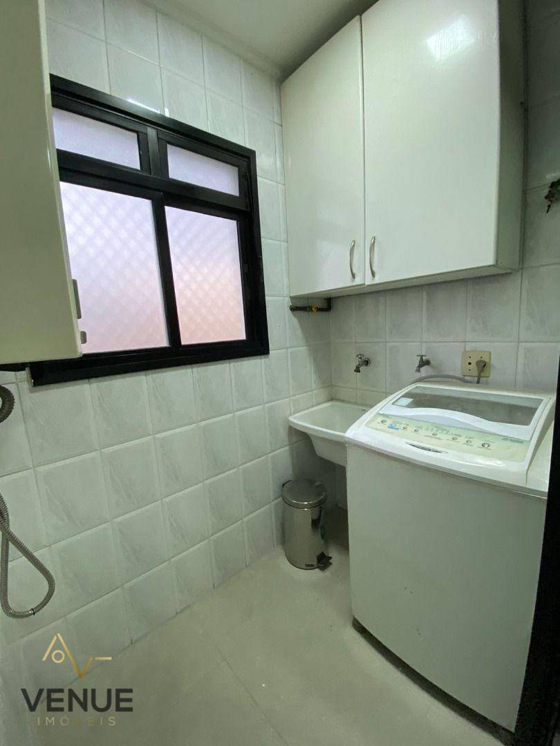 Apartamento à venda com 2 quartos, 62m² - Foto 30