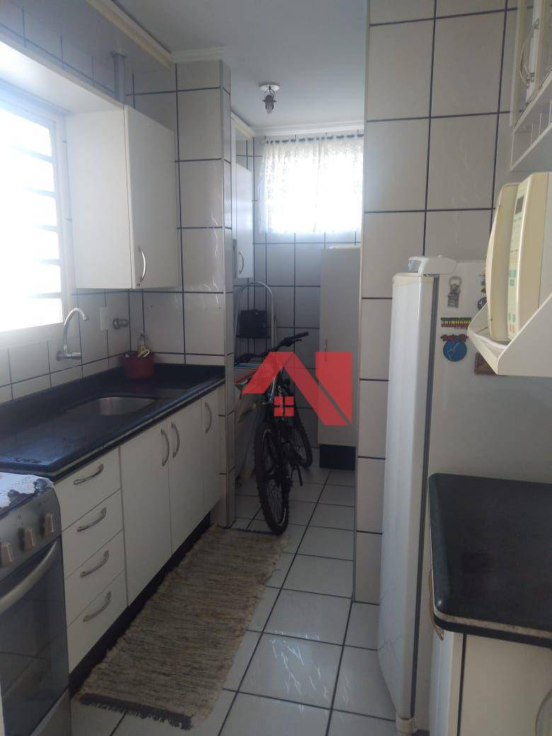 Apartamento à venda com 2 quartos, 48m² - Foto 7