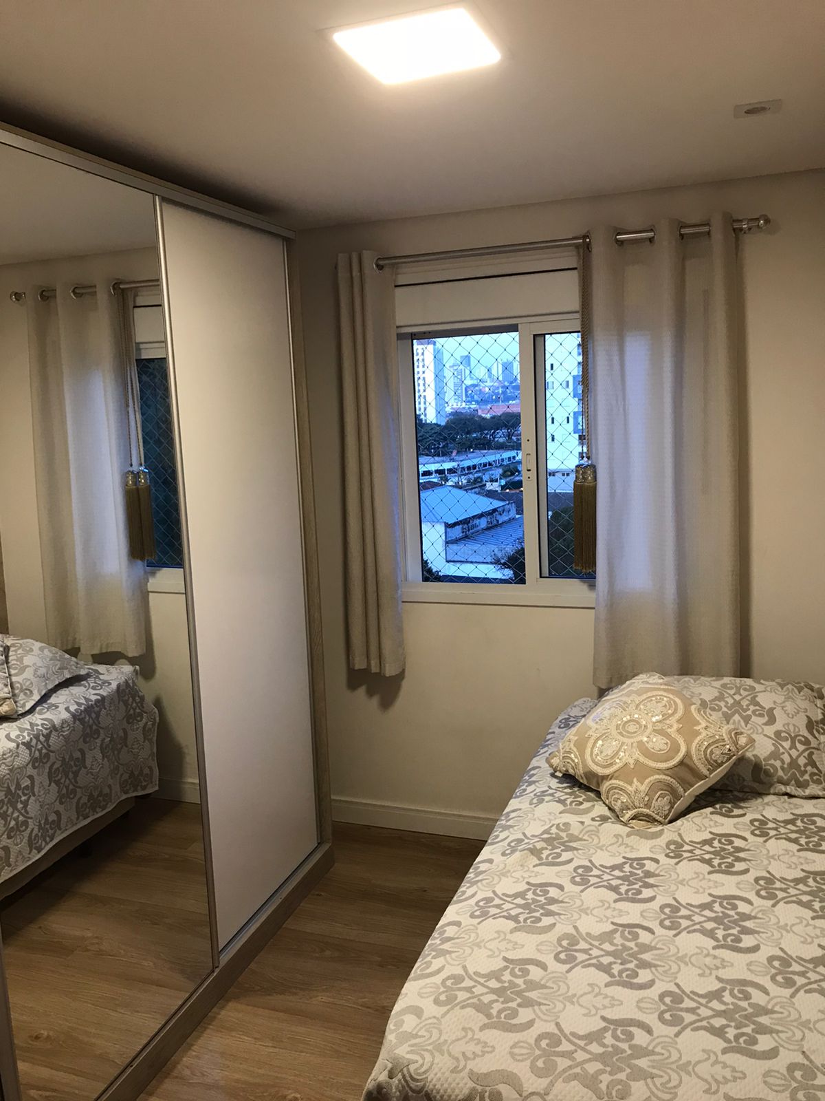 Apartamento à venda com 3 quartos, 98m² - Foto 7