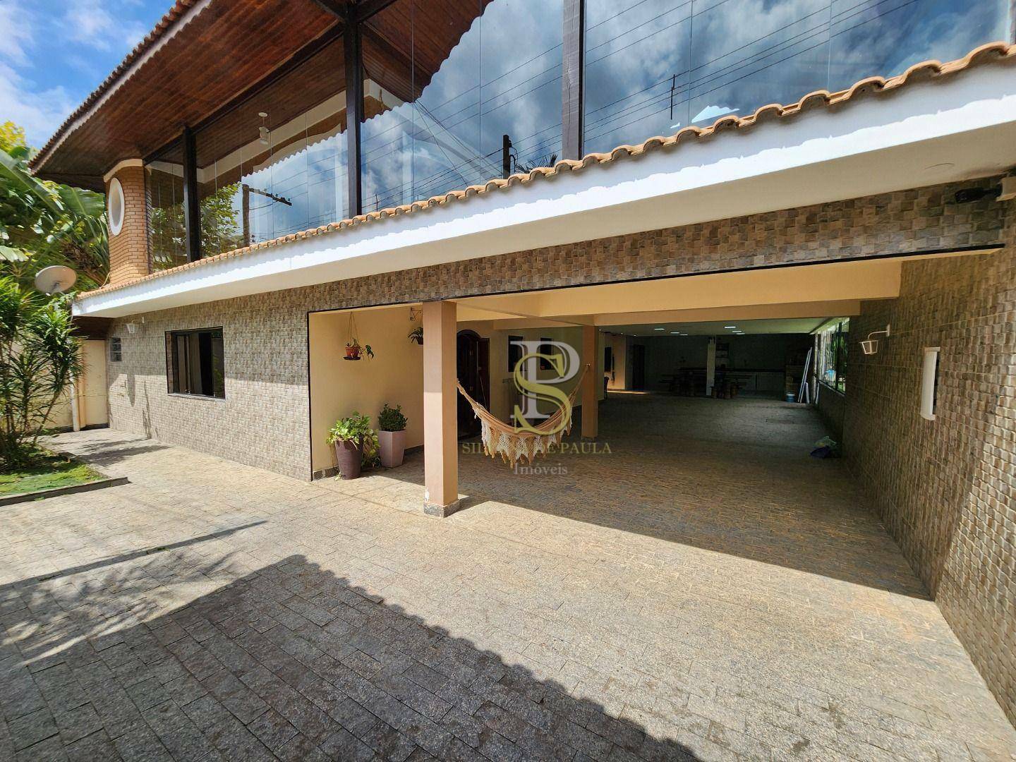 Casa à venda com 5 quartos, 350m² - Foto 13