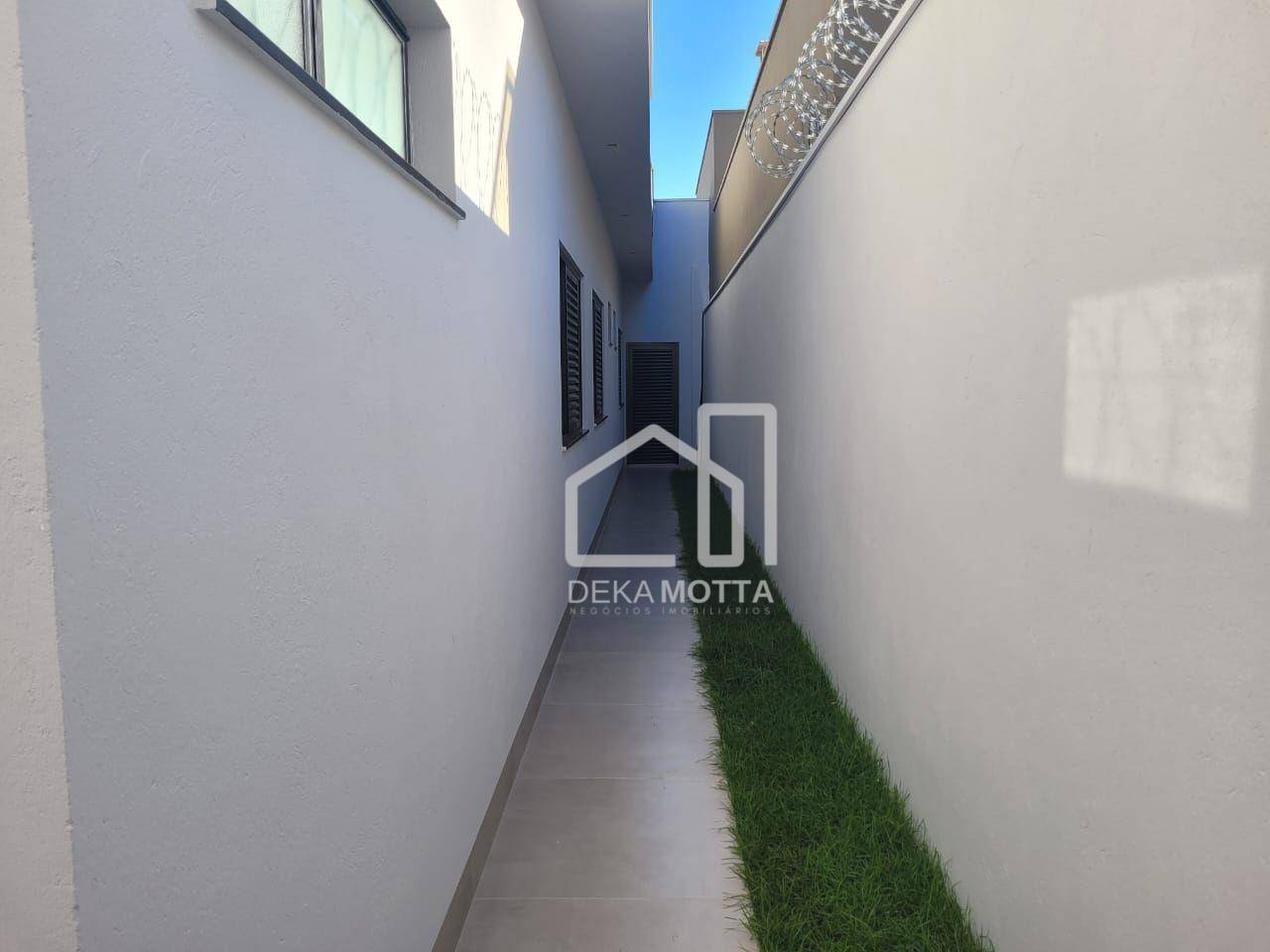 Casa à venda com 3 quartos, 150m² - Foto 8