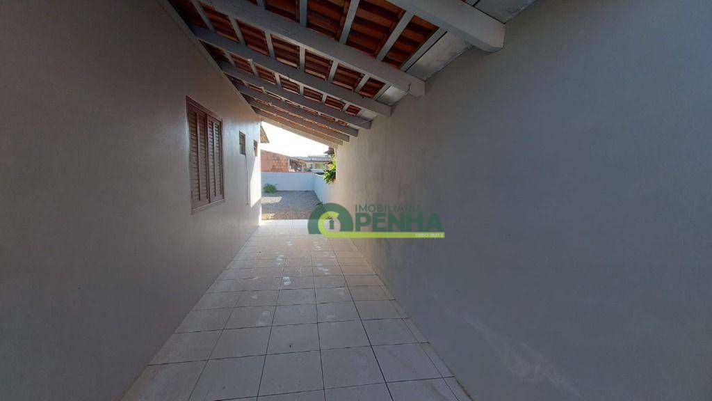 Casa à venda com 4 quartos, 100m² - Foto 5