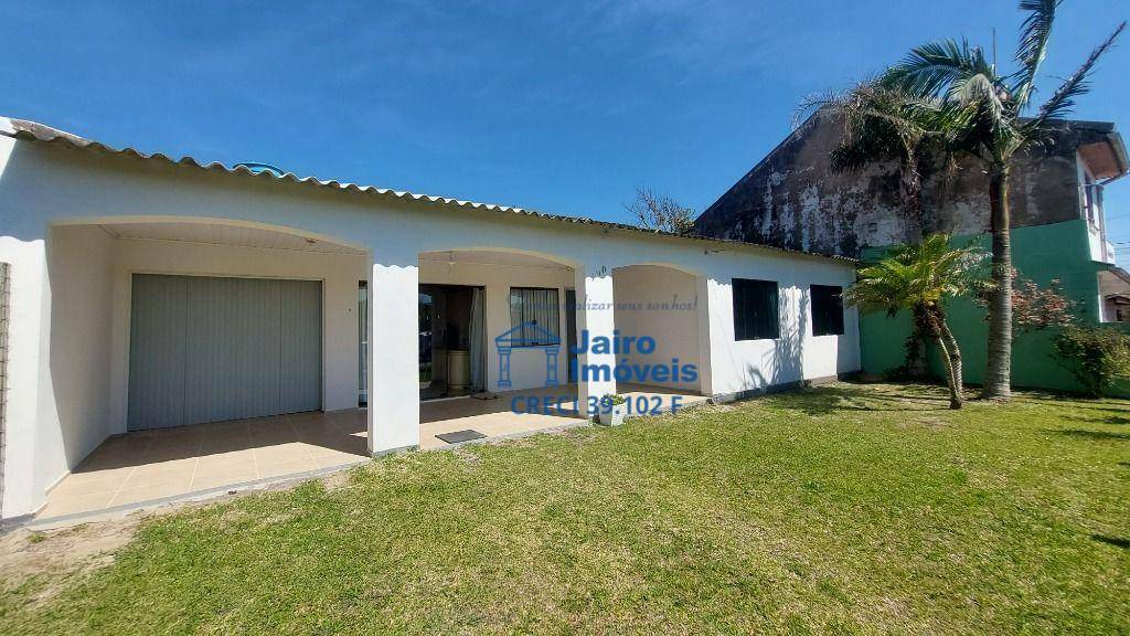 Casa, 3 quartos, 204 m² - Foto 2