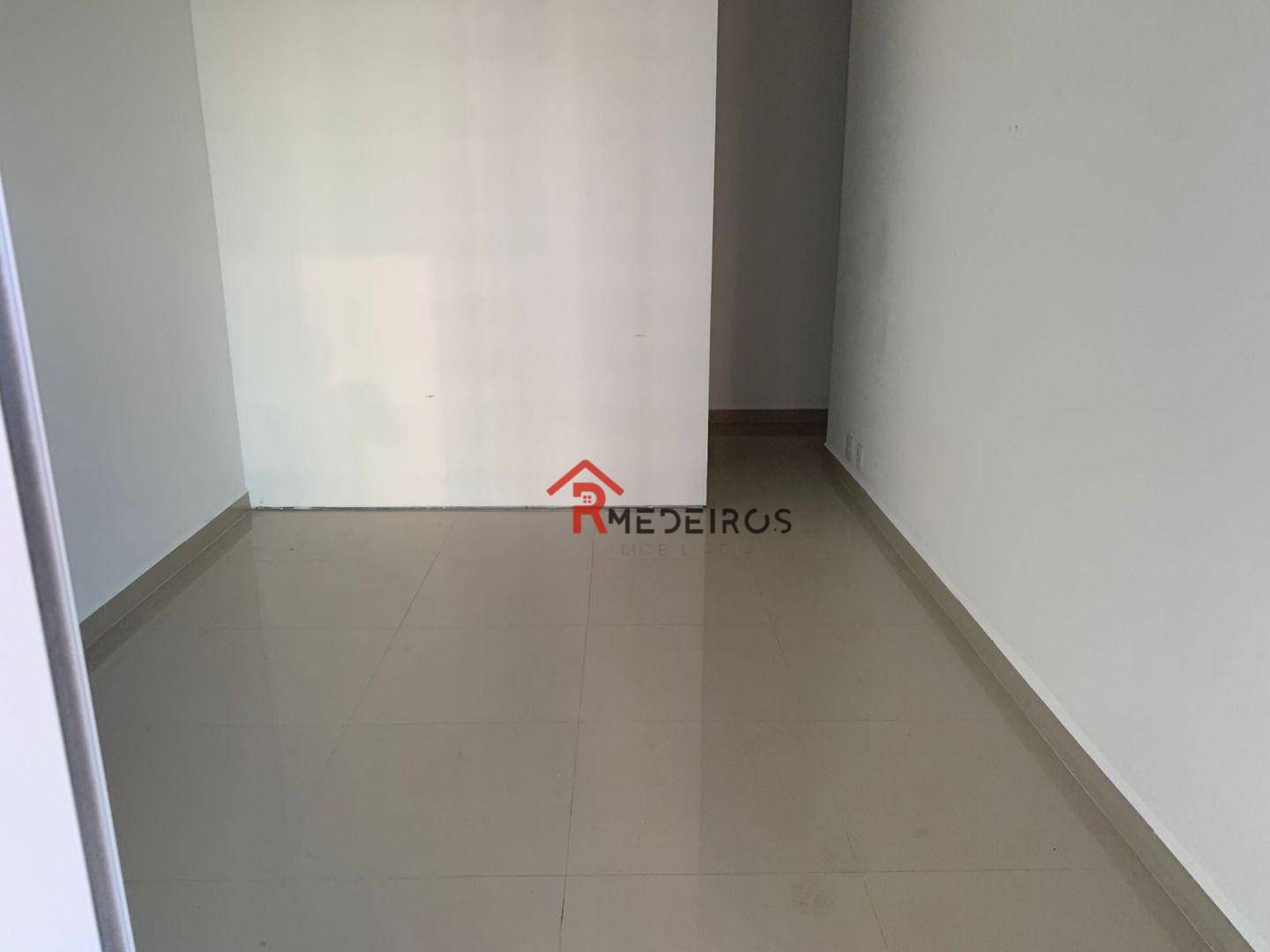 Apartamento para alugar com 2 quartos, 95m² - Foto 26