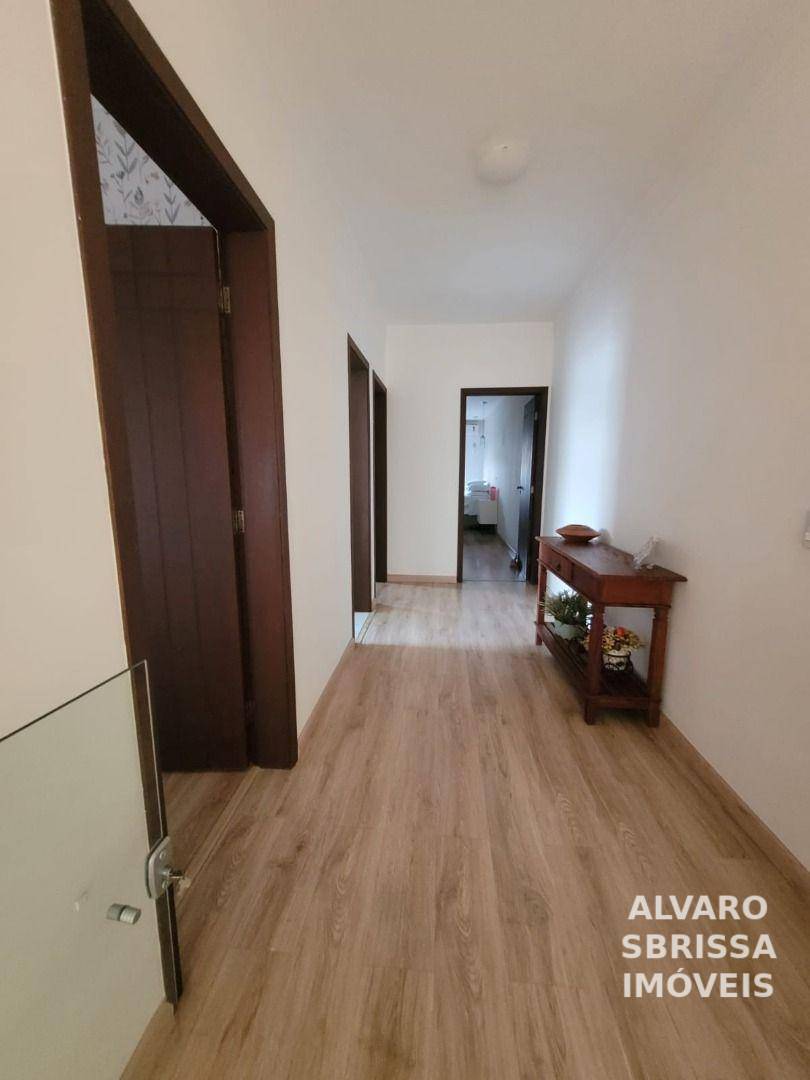 Casa à venda com 3 quartos, 205m² - Foto 12