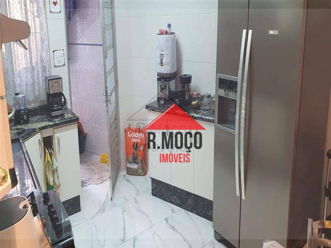 Sobrado à venda com 2 quartos, 80m² - Foto 15