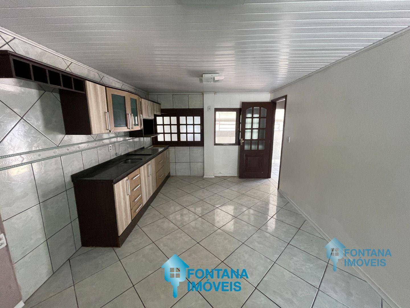 Casa à venda com 2 quartos, 100m² - Foto 4