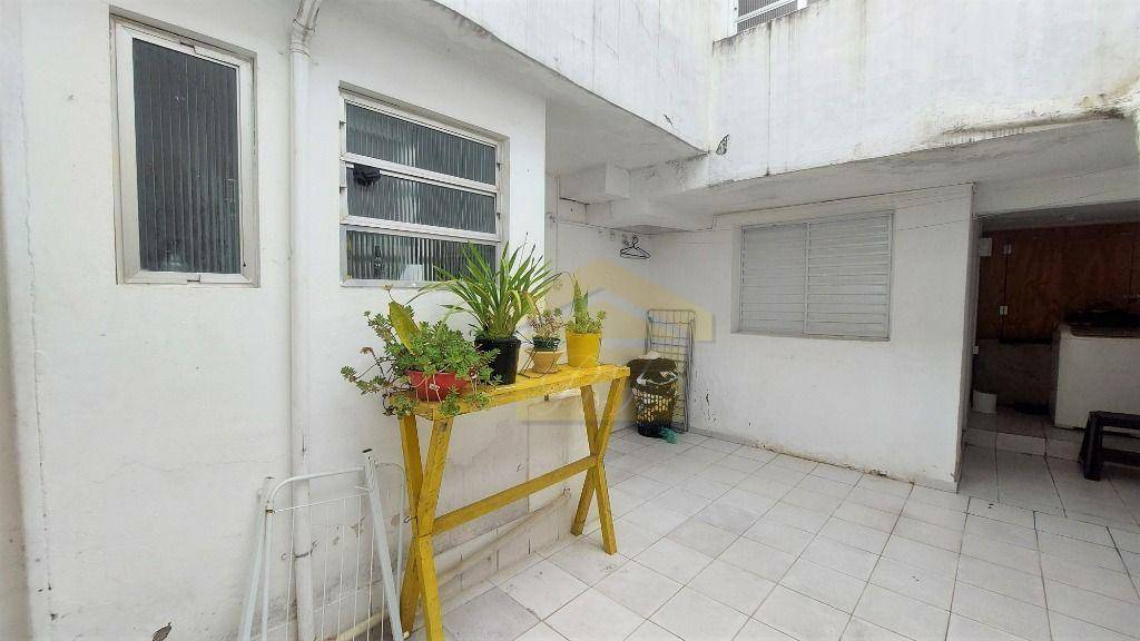 Sobrado à venda com 3 quartos, 209m² - Foto 19