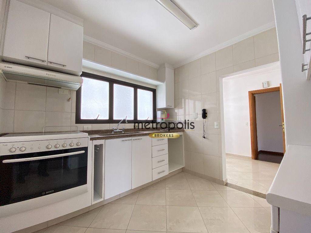 Apartamento à venda com 4 quartos, 196m² - Foto 14