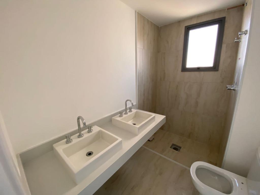 Apartamento à venda com 3 quartos, 147m² - Foto 13