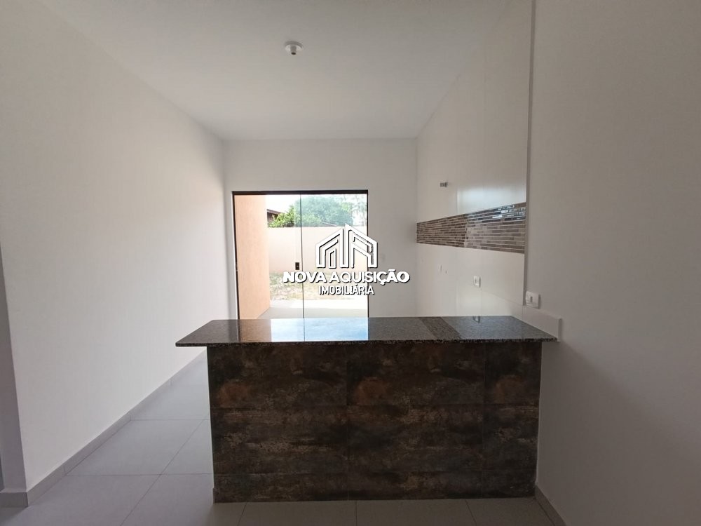 Casa à venda com 3 quartos, 81m² - Foto 12