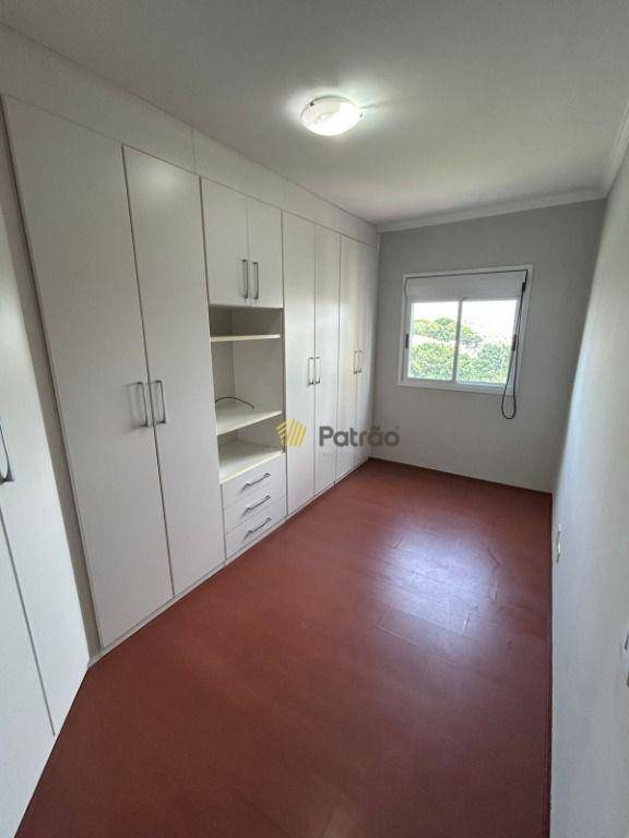 Apartamento à venda com 3 quartos, 107m² - Foto 17