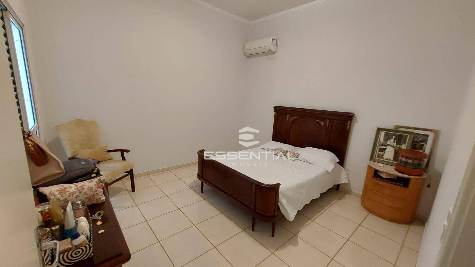 Casa de Condomínio à venda com 3 quartos, 215m² - Foto 12