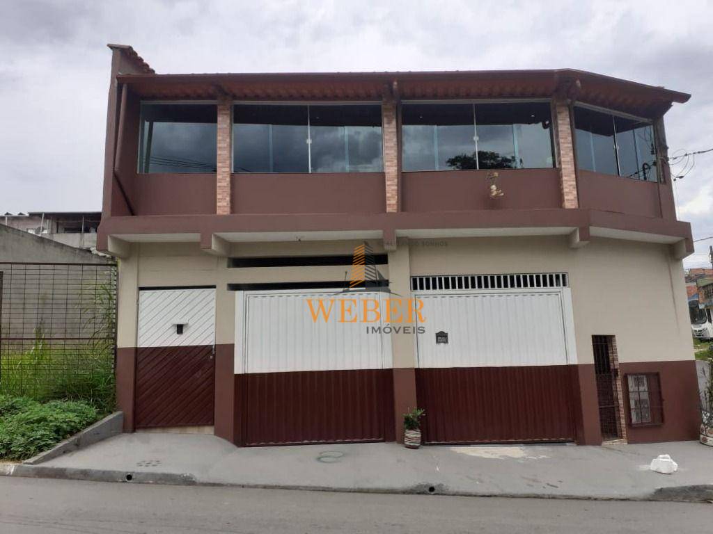 Sobrado à venda com 3 quartos, 210m² - Foto 1