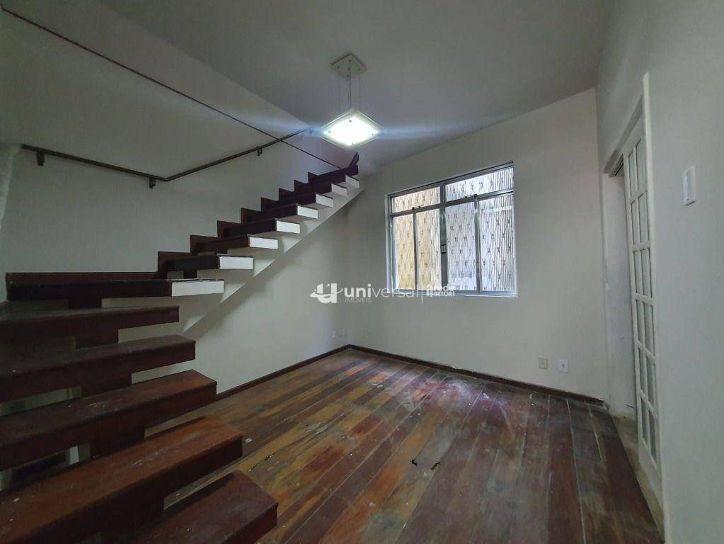 Casa de Condomínio à venda e aluguel com 4 quartos, 250m² - Foto 9