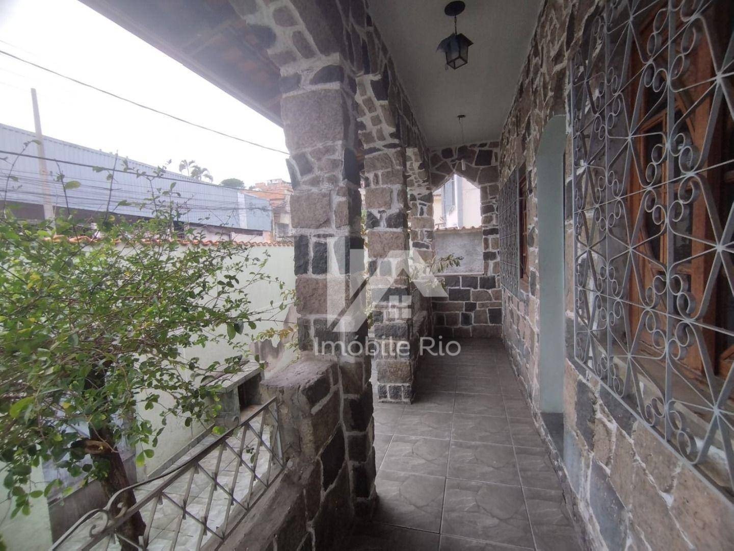 Casa à venda com 3 quartos, 258m² - Foto 32