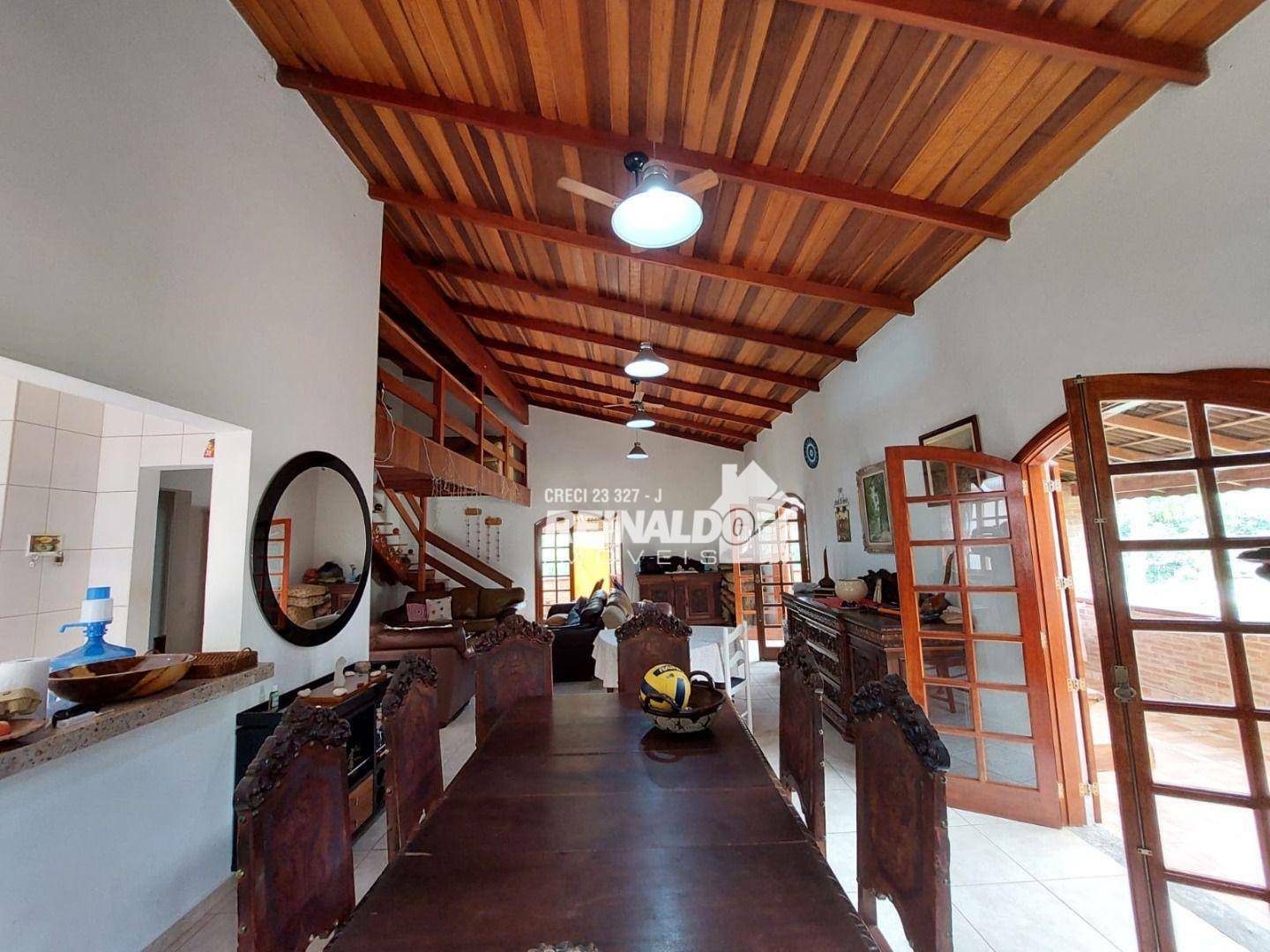 Sítio à venda com 6 quartos, 300m² - Foto 25