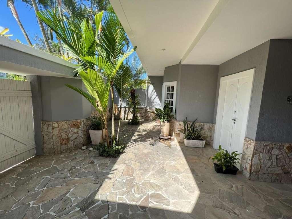 Casa de Condomínio à venda com 4 quartos, 250m² - Foto 22