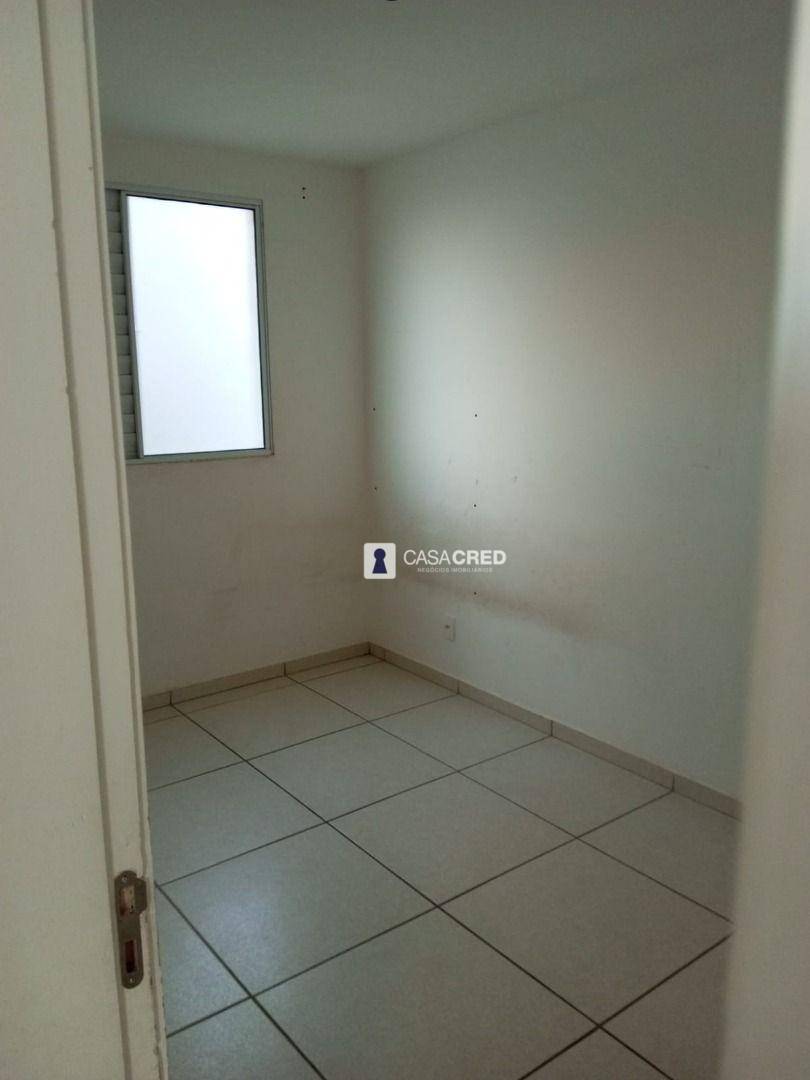 Apartamento à venda com 2 quartos, 48m² - Foto 3