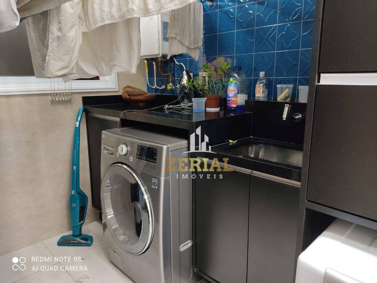 Apartamento à venda com 3 quartos, 198m² - Foto 19