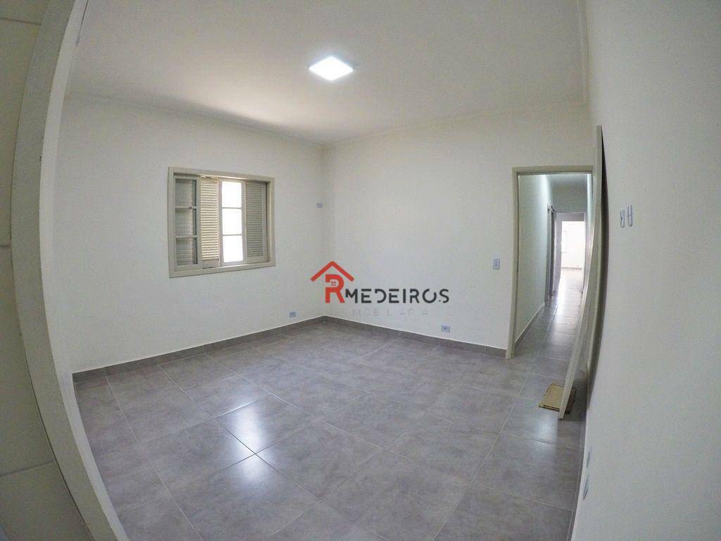 Casa à venda com 2 quartos, 85m² - Foto 16