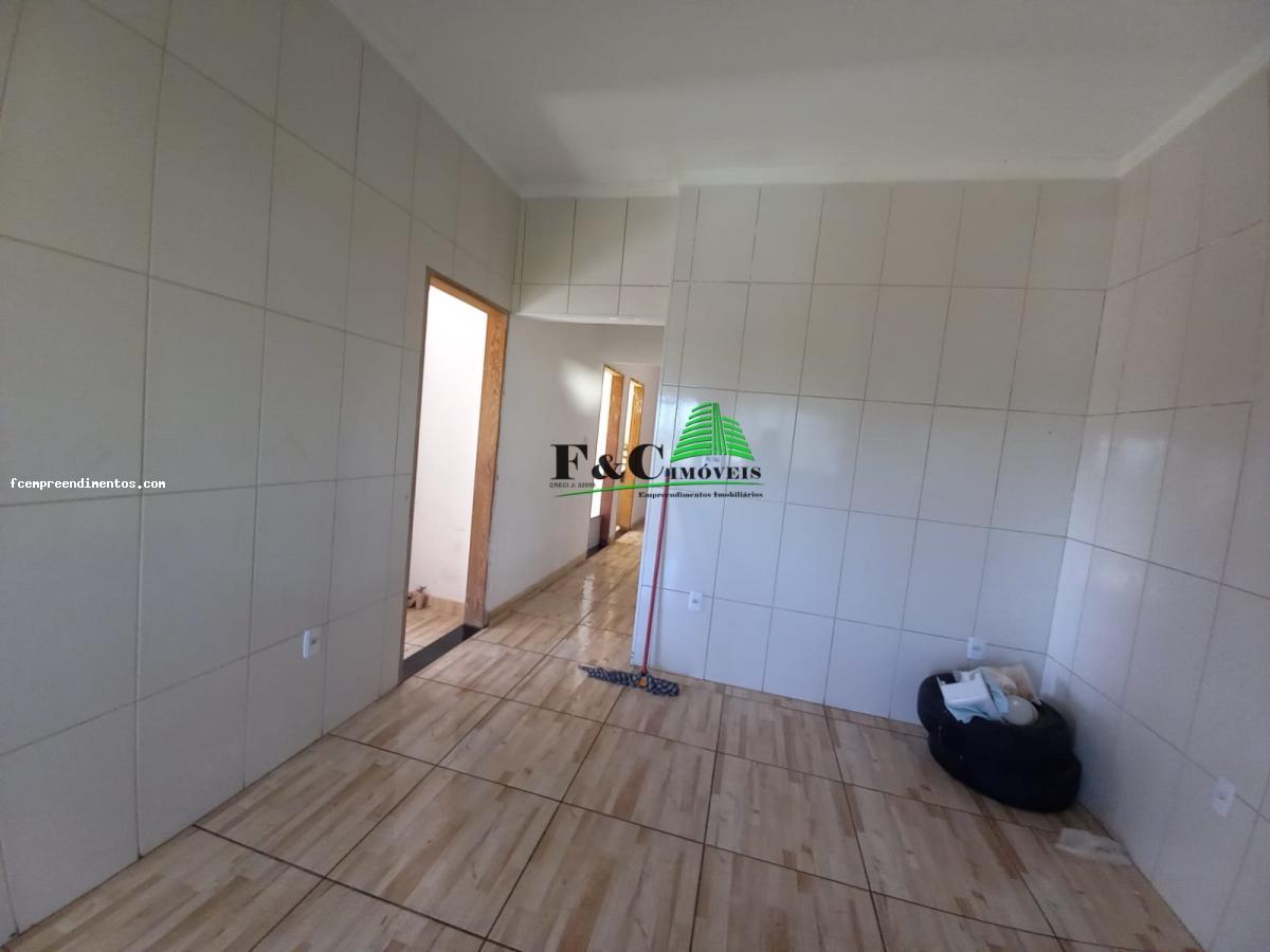 Casa à venda com 3 quartos, 200m² - Foto 62