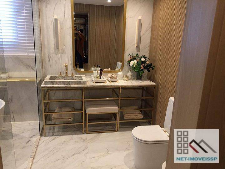 Apartamento à venda com 4 quartos, 244m² - Foto 18