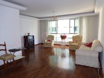 Apartamento à venda com 3 quartos, 169m² - Foto 1